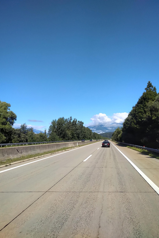 Paketi v transportu med Nemčijo in Slovenijo